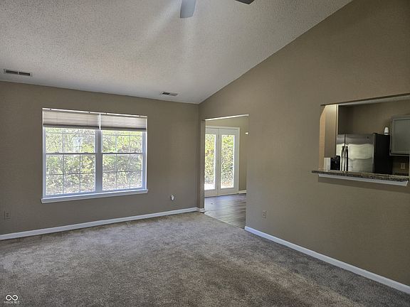 5th image of 12220 Sweet Creek Trl