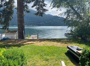 554 W Lake Samish Dr #B, Bellingham, WA 98229