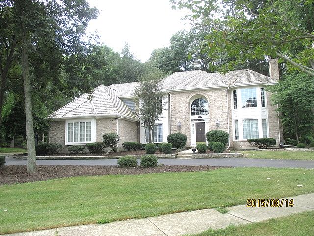 1st image of 903 Knollwood Ln
