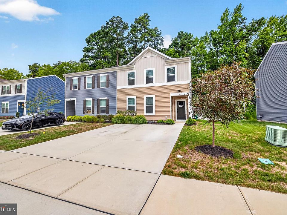 1st image of 337 Currant Cir
