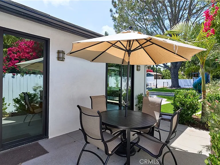 2140 Mountain Vista Dr — Photo 30