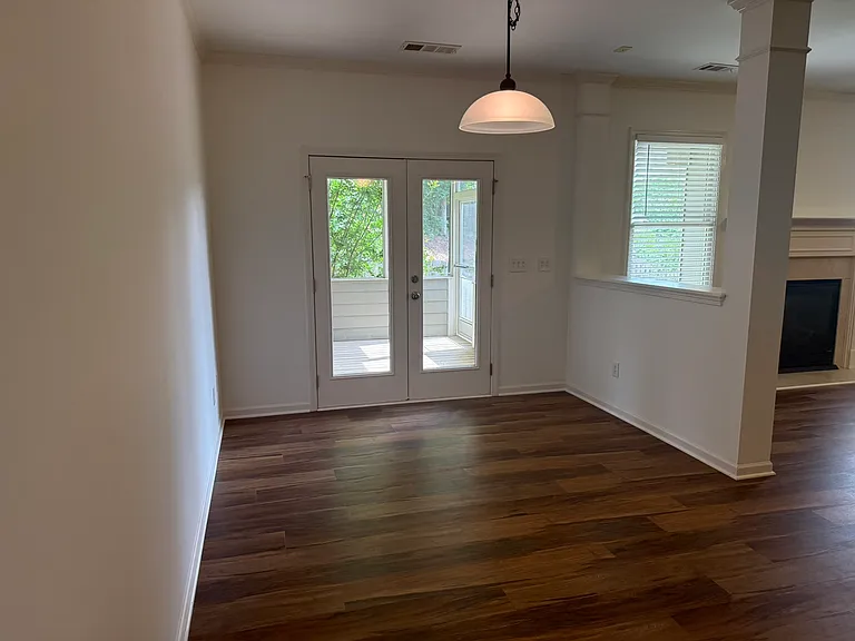 7503 Brookstone Cir — Photo 10