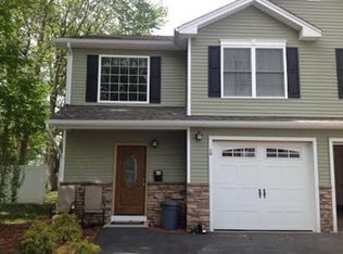 10 North St, South Hadley, MA 01075