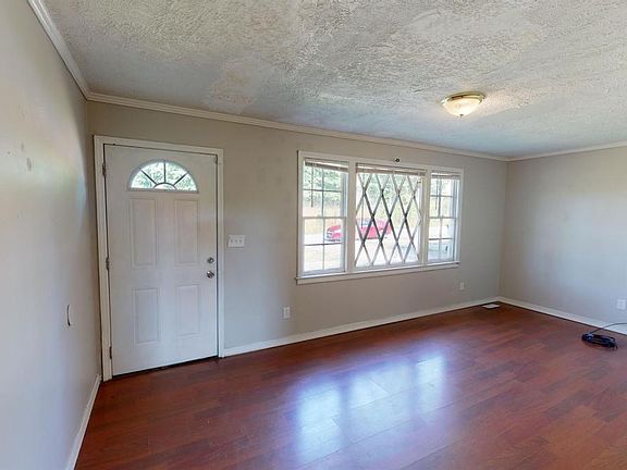 2nd image of 224 Pinefield Dr #224