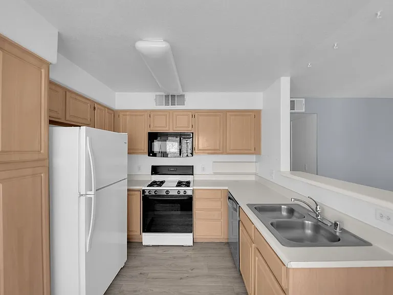 5710 E Tropicana Ave #2130 — Photo 5