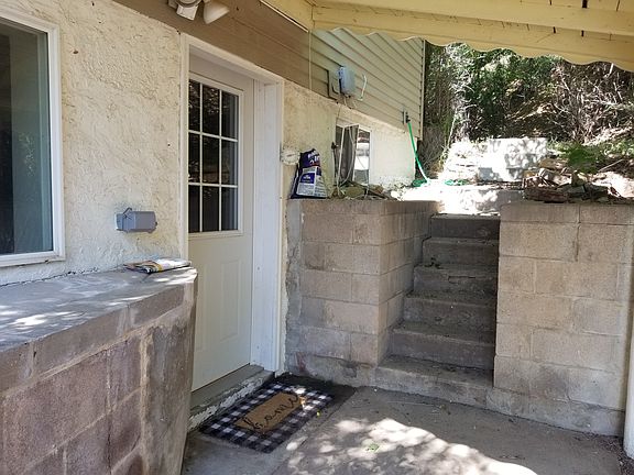 2nd image of 907 West St APT 2