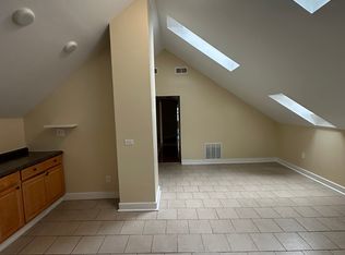 115 Carmel St #3, New Haven, CT 06511