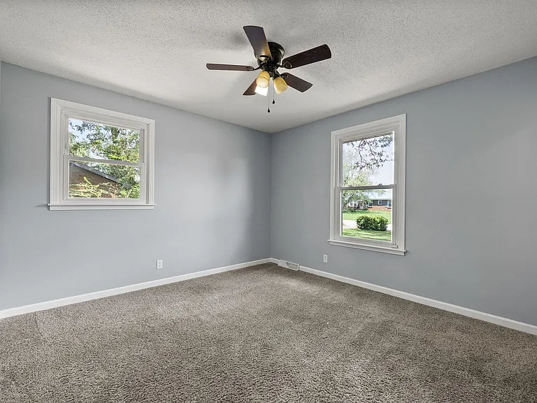 167 Taft Dr — Photo 13