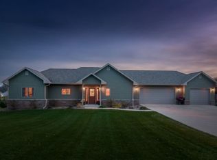 3081 Vinburn Rd, Sun Prairie, WI 53590