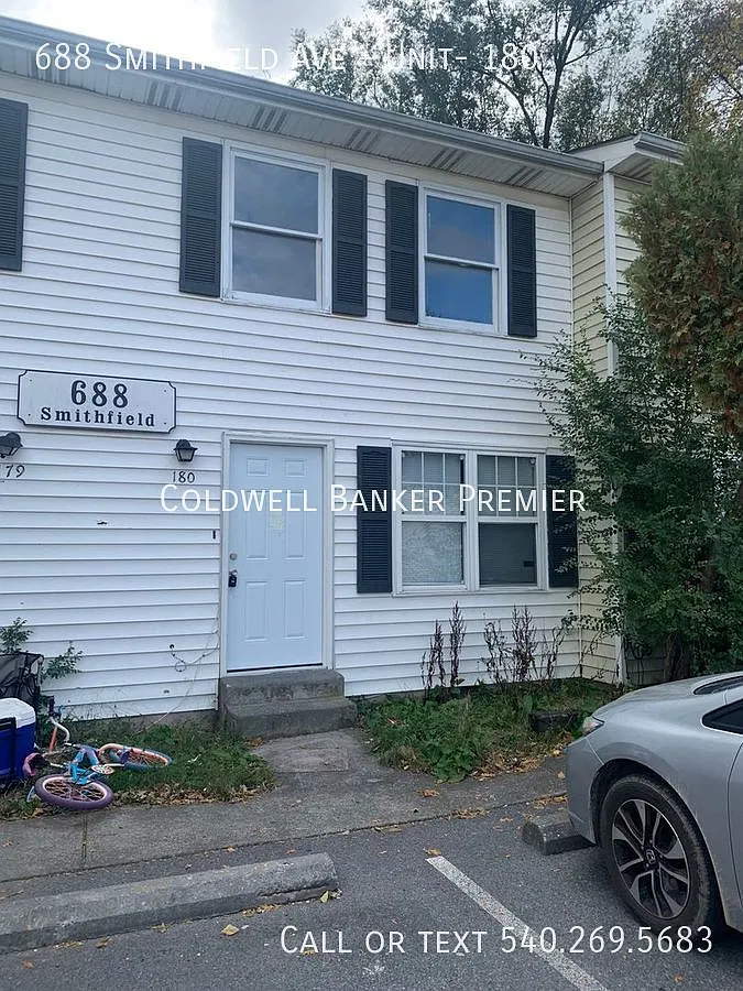 688 Smithfield Ave, Unit 180 — Photo 1