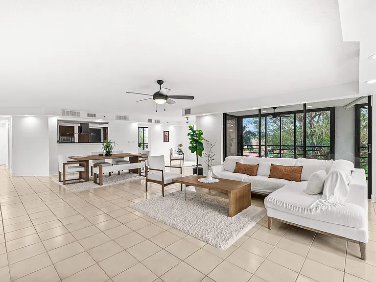 7201 Promenade Dr E #302 — Photo 8
