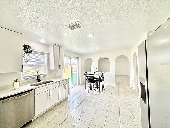 5th image of 509 RIDGES DRIVE