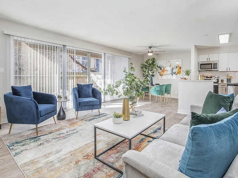 Kenilworth Apartments — Photo 48