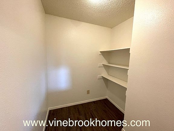 5th image of 2107 San Miguel Ct