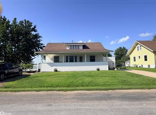 330 W Cedar St, Birmingham, IA 52535