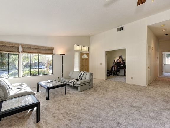3rd image of 9158 Old Creek Dr