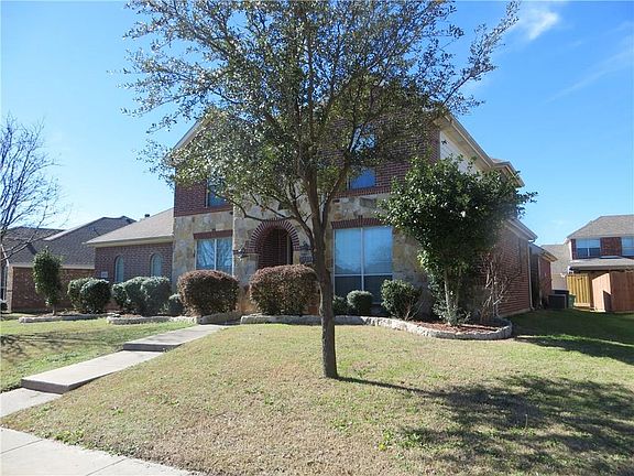 5th image of 6713 Amesbury Ln