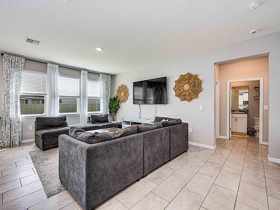 4th image of 5329 Halewood Ct