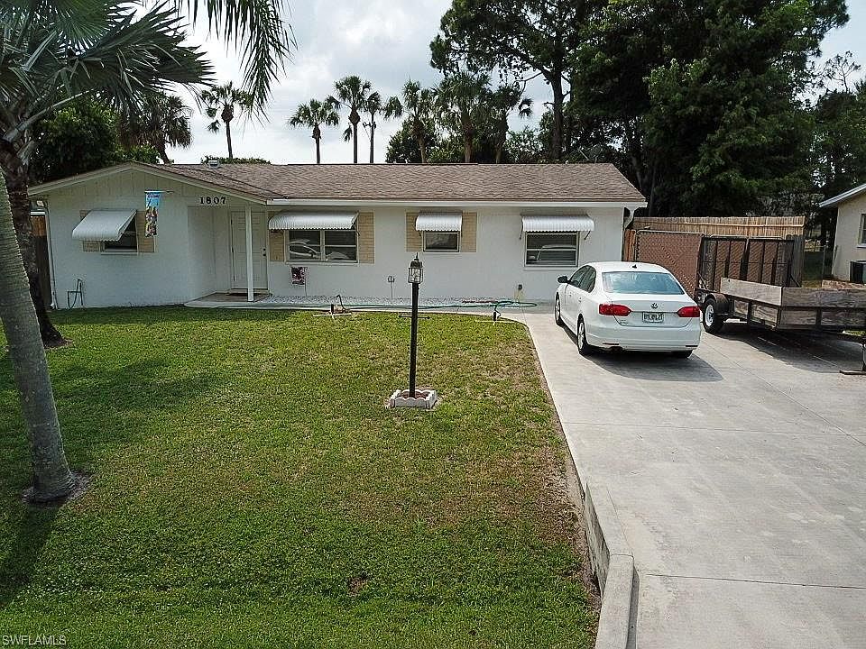 1st image of 1807 Beachwood Dr