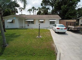 1807 Beachwood Dr, North Fort Myers, FL 33903