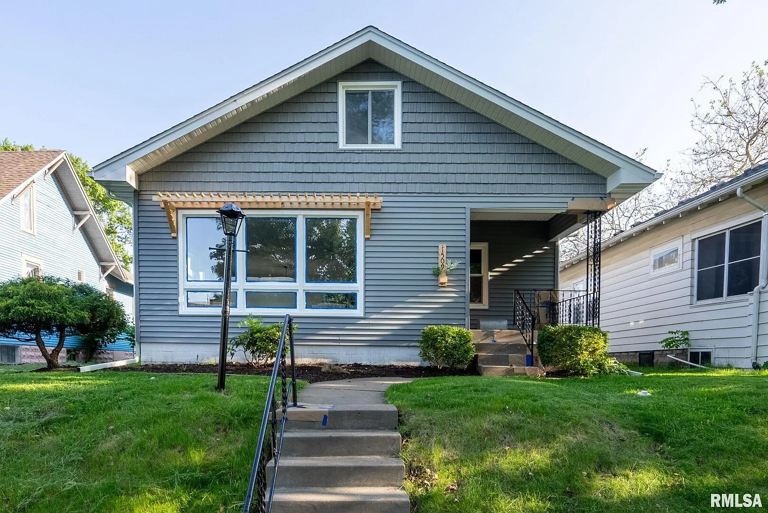 1509 Elm St photo 1
