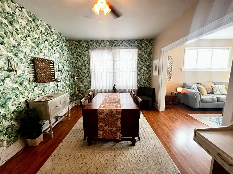 4047 Castleman Ave #2E — Photo 5