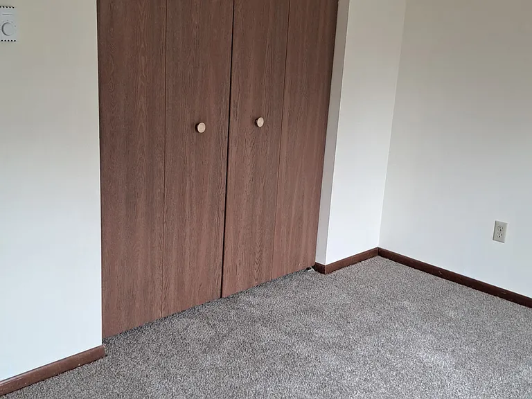 429 Pine St #8 — Photo 9