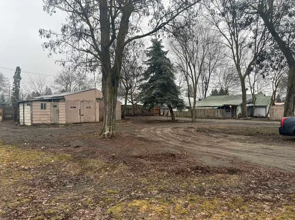7102 N Altamont St, Spokane, WA 99217