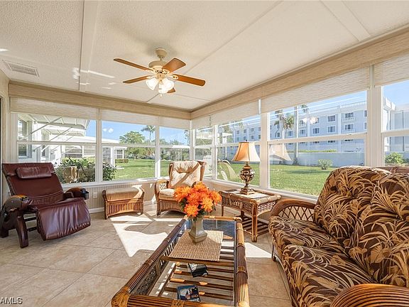 3rd image of 7087 Cedarhurst Dr