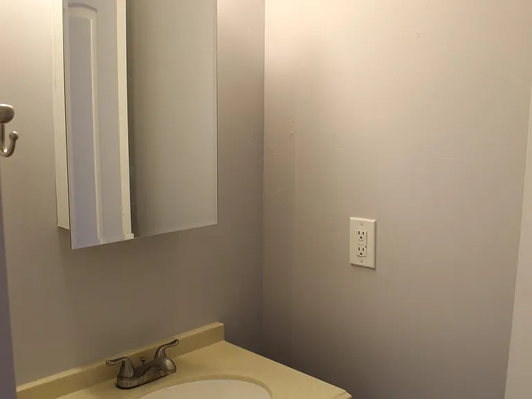 628 Lexington Ave #5 — Photo 7