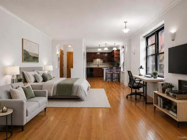 290 Of The Americas #4E, New York (Manhattan), NY 10014