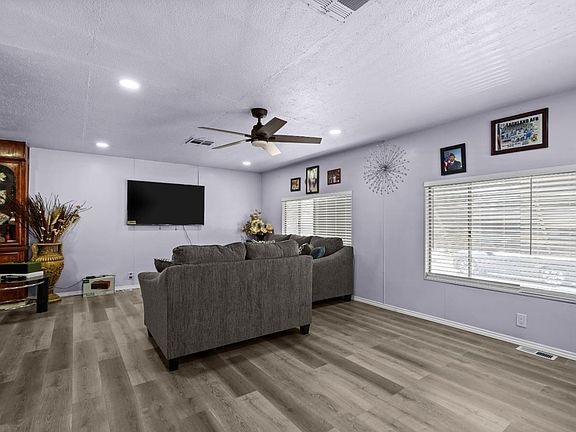 5th image of 8700 W Lane #280