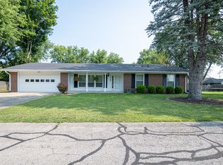 1140 Lanesend Dr, Columbus, IN 47203
