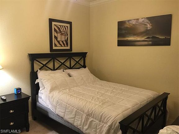 5th image of 9715 Acqua Ct Unit 117