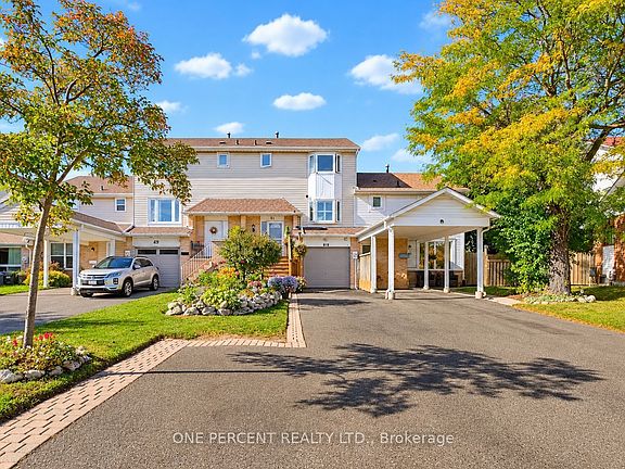 2nd image of 51 Courtleigh Sq