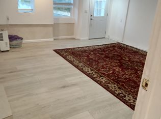 8394 Ney Ave #2, Oakland, CA 94605