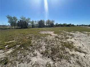 1709 NE 13th Ave, Cape Coral, FL 33909