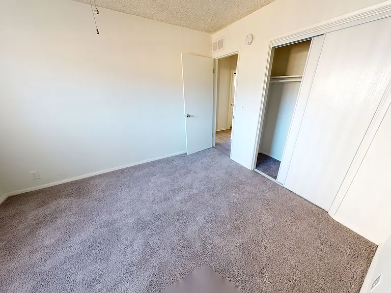 2266 Del Mar — Photo 9