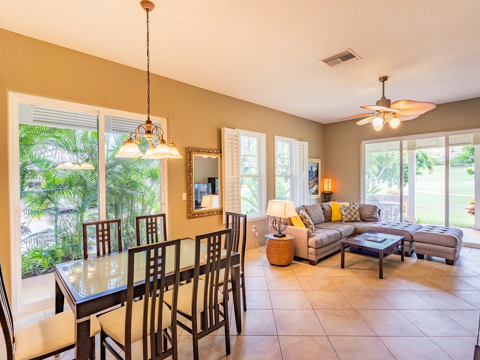 2 bed, 2.5 bath, 1350 sqft, $5,550 — Photo 4