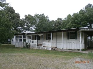 12049 Holland Ct, Bon Aqua, TN 37025