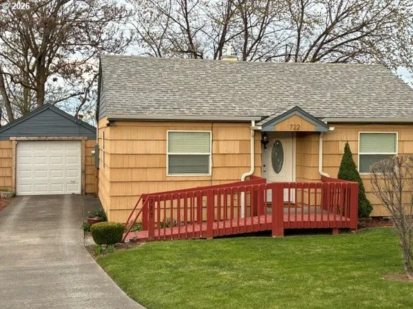 722 SW 28th St, Pendleton, OR 97801