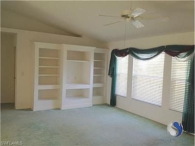 3rd image of 219 SE 14th Ct