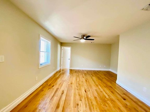 5th image of 95-26 133rd St #3