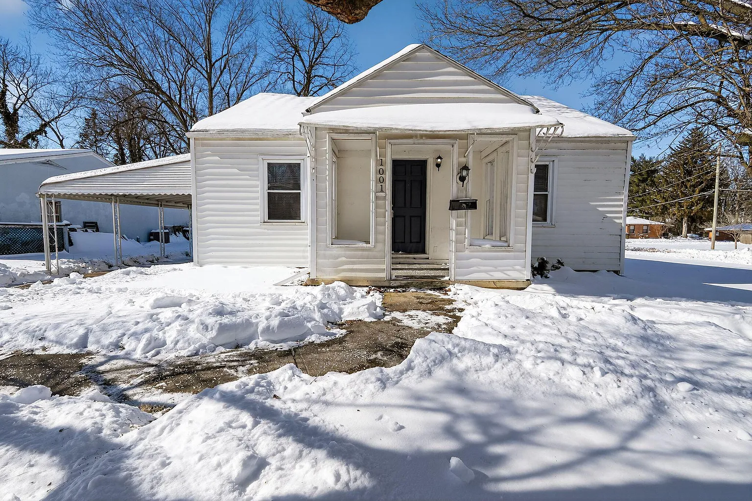 1001 Beechwood Rd photo 1