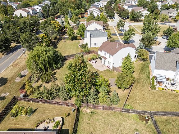 4th image of 1032 S Arlington Ct