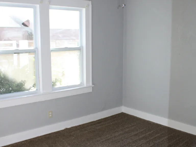 5725 Highland Ave — Photo 17