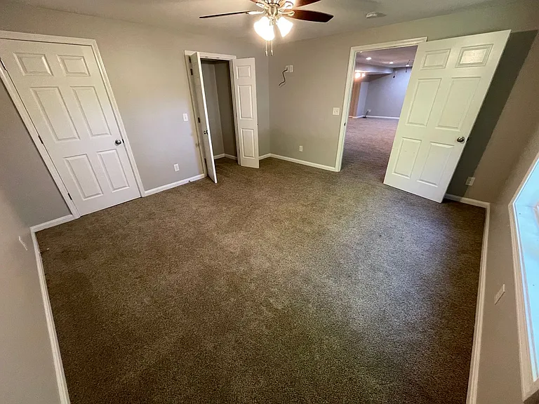 10704 Copper Ridge Dr — Photo 30