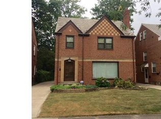 2456 Saybrook Rd, University Heights, OH 44118