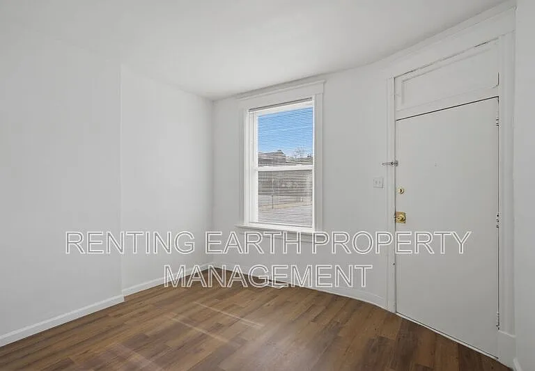 3127 Clay Ave — Photo 15