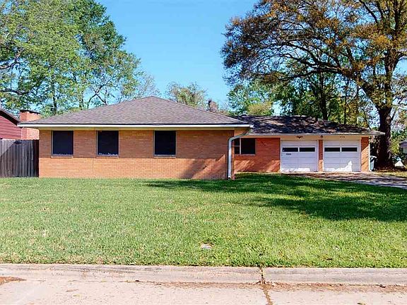 2nd image of 4720 Estate Dr